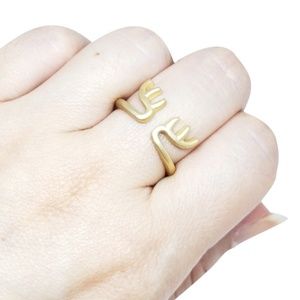 Adorable Reindeer Deer Gold Antlers Holiday Christmas Ring